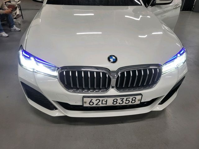 BMW 5-Series 2018 — фото осмотра 1