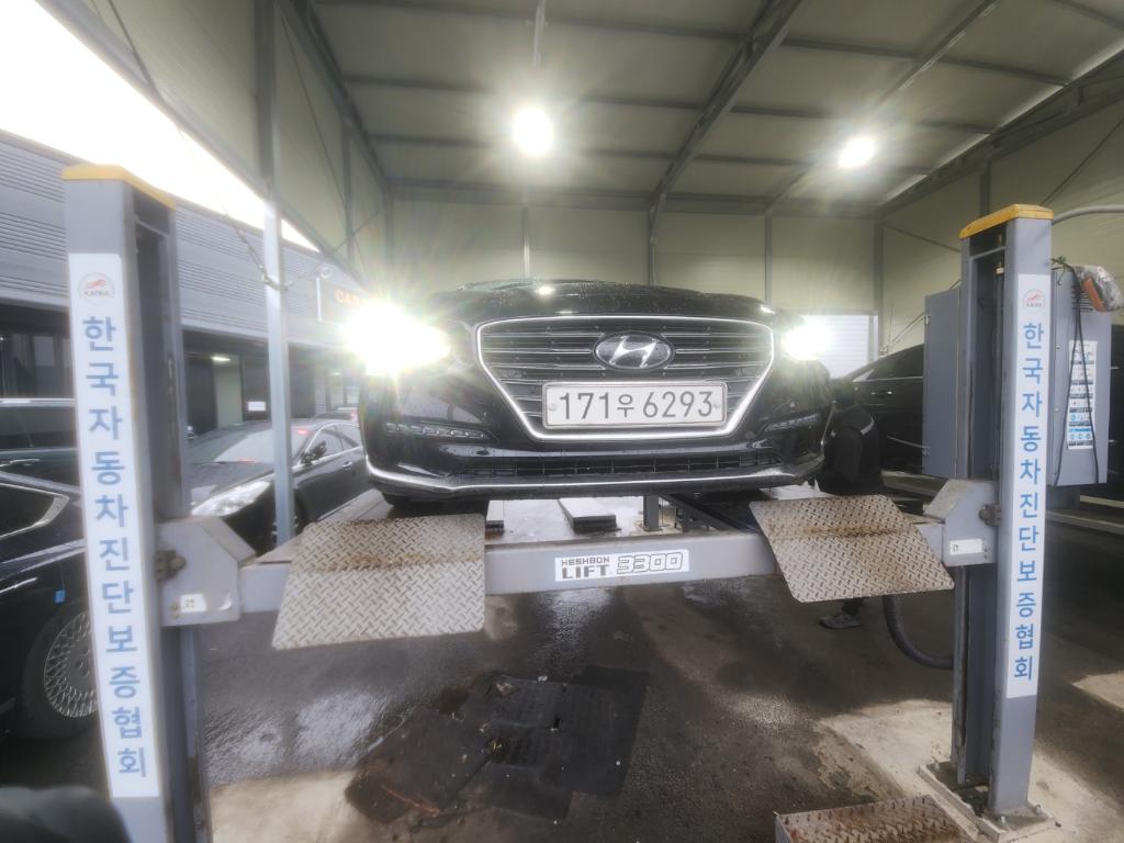 Hyundai Grandeur 2018 — фото осмотра 1