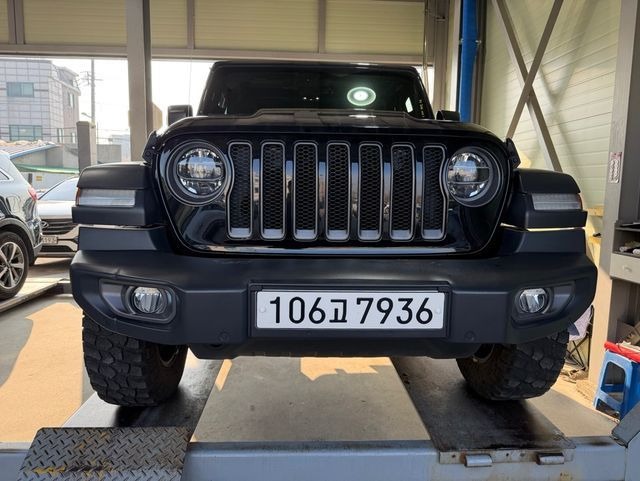 Jeep Wrangler 2020 — фото осмотра 1