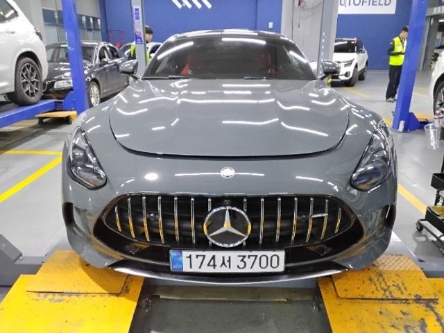 Mercedes-Benz AMG GT 2025 — фото осмотра 1