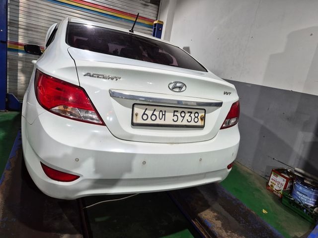 Hyundai Accent 2016 — фото осмотра 2