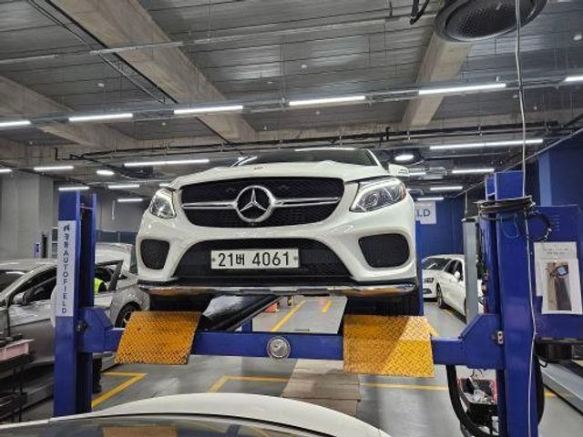 Mercedes-Benz GLE-Class 2017 — фото осмотра 1