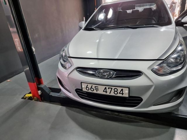 Hyundai Accent 2015 — фото осмотра 1