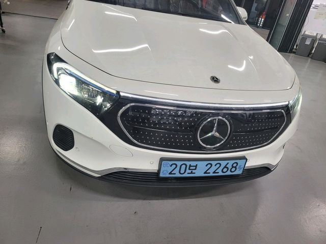 Mercedes-Benz EQA 2021 — фото осмотра 1