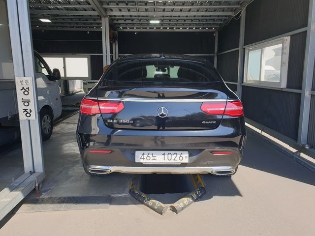 Mercedes-Benz GLE-Class 2018 — фото осмотра 2