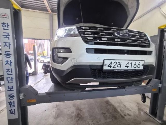 Ford Explorer 2017 — фото осмотра 1