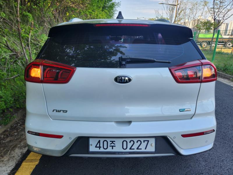 Kia Niro 2017 — фото осмотра 2