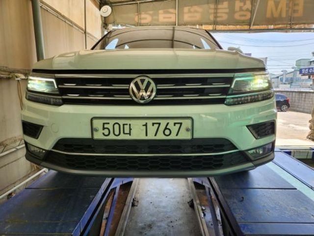 Volkswagen Tiguan 2018 — фото осмотра 1