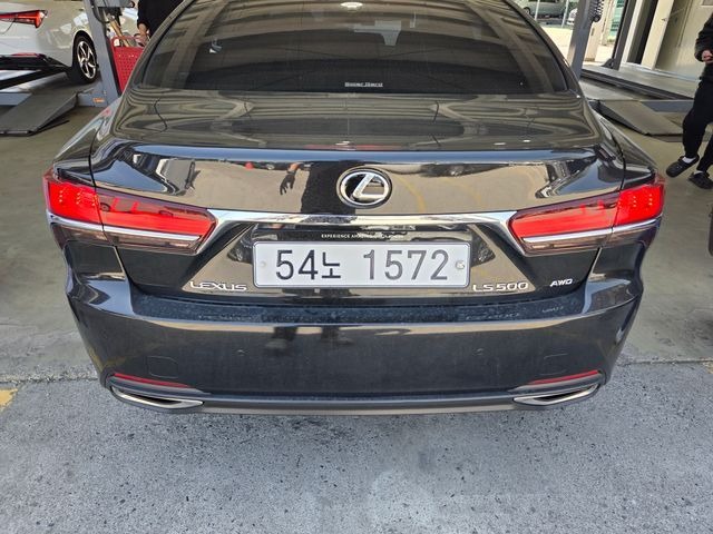 Lexus LS 2018 — фото осмотра 2