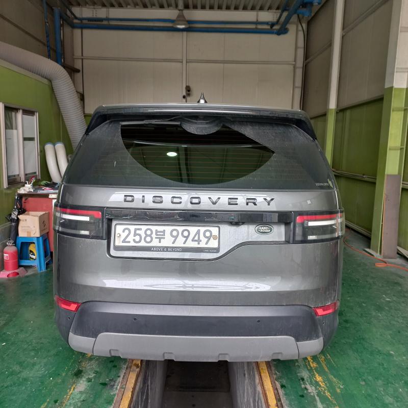 Land Rover Discovery 2019 — фото осмотра 2