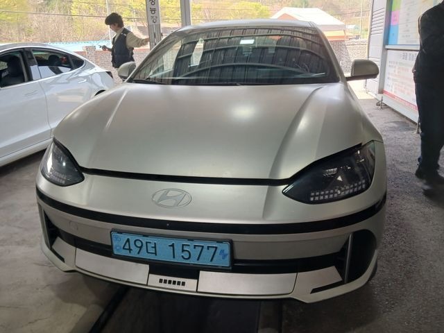 Hyundai Ioniq6 2023 — фото осмотра 1