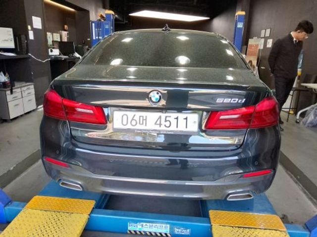BMW 5-Series 2017 — фото осмотра 2