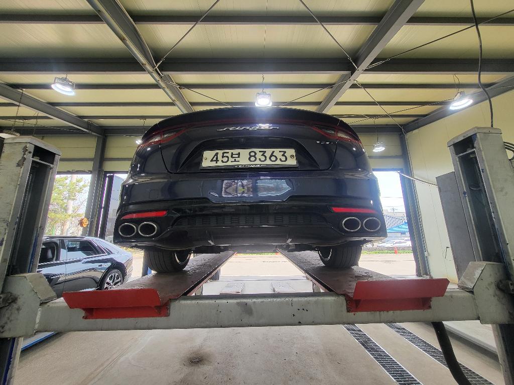 Kia Stinger 2018 — фото осмотра 2