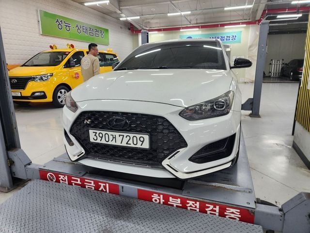 Hyundai Veloster 2019 — фото осмотра 1