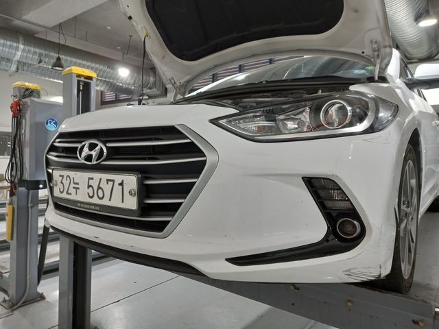 Hyundai AVANTE 2018 — фото осмотра 1