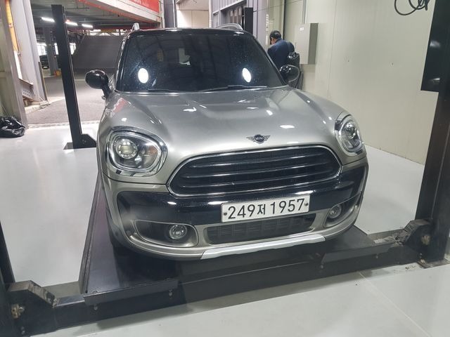Mini Countryman 2020 — фото осмотра 1