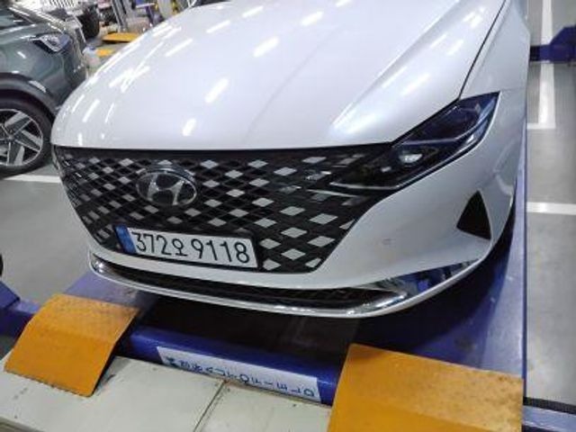 Hyundai Grandeur 2021 — фото осмотра 1