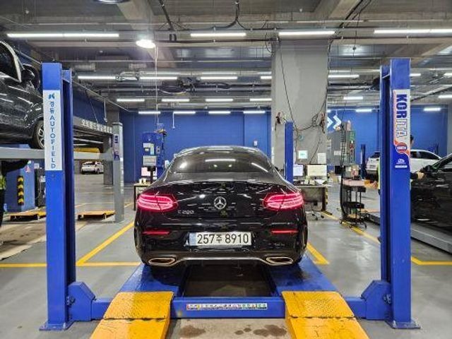 Mercedes-Benz C-Class 2021 — фото осмотра 2