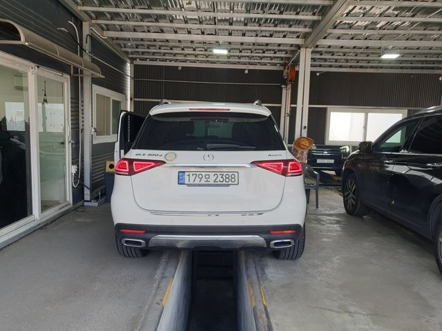 Mercedes-Benz GLE-Class 2021 — фото осмотра 2