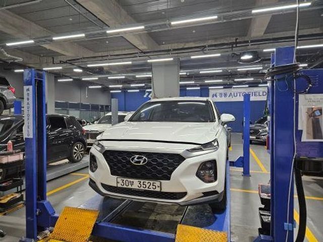 Hyundai Santafe 2019 — фото осмотра 1