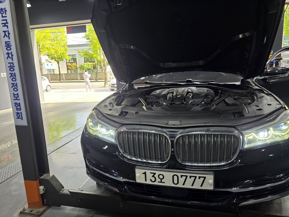 BMW 7-Series 2016 — фото осмотра 1