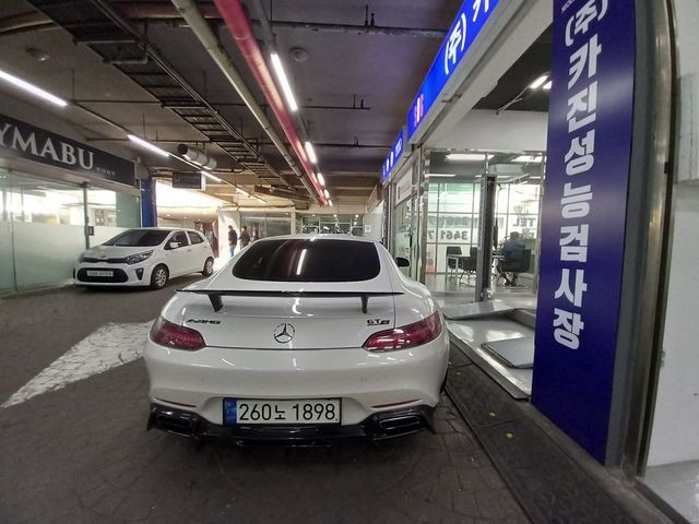 Mercedes-Benz AMG GT 2018 — фото осмотра 2