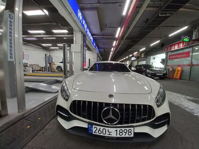 Mercedes-Benz AMG GT 2018 — фото осмотра 1