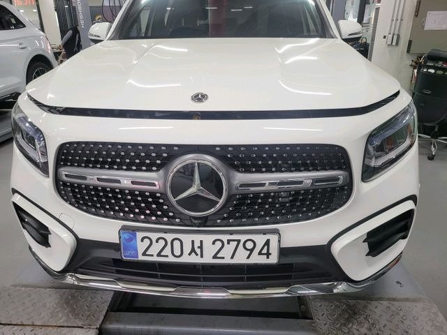 Mercedes-Benz GLB-Class 2025 — фото осмотра 1