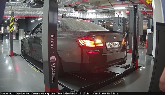 BMW 5-Series 2015 — фото осмотра 2