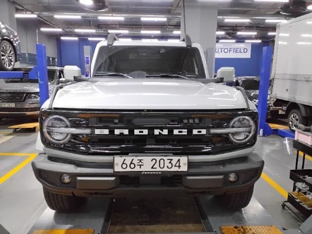 Ford Bronco 2022 — фото осмотра 1
