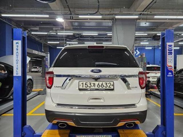 Ford Explorer 2018 — фото осмотра 2