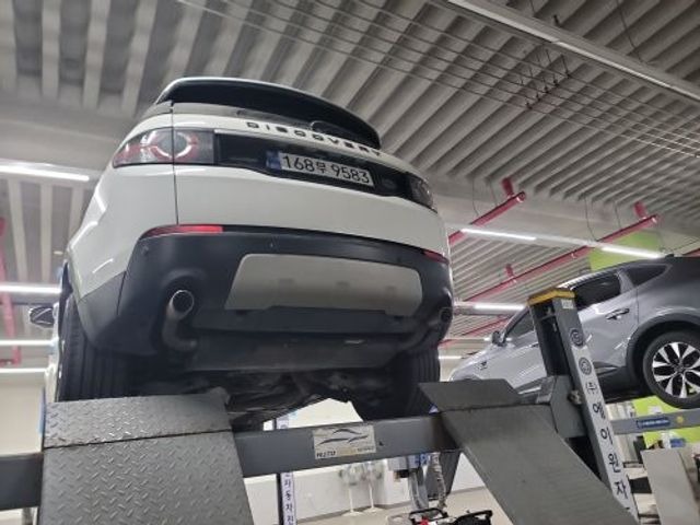 Land Rover Discovery Sport 2015 — фото осмотра 2
