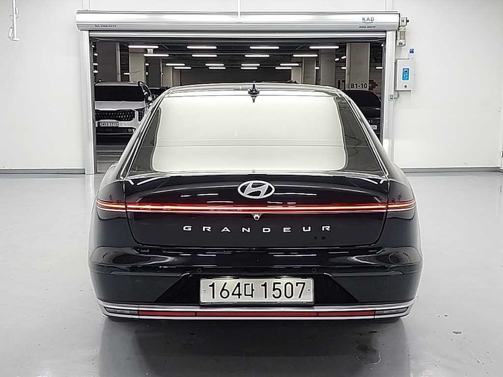 Hyundai Grandeur 2023 — фото осмотра 2