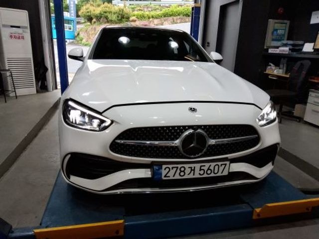 Mercedes-Benz C-Class 2023 — фото осмотра 1