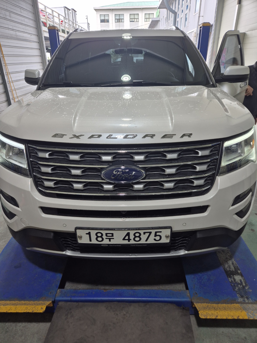 Ford Explorer 2017 — фото осмотра 1