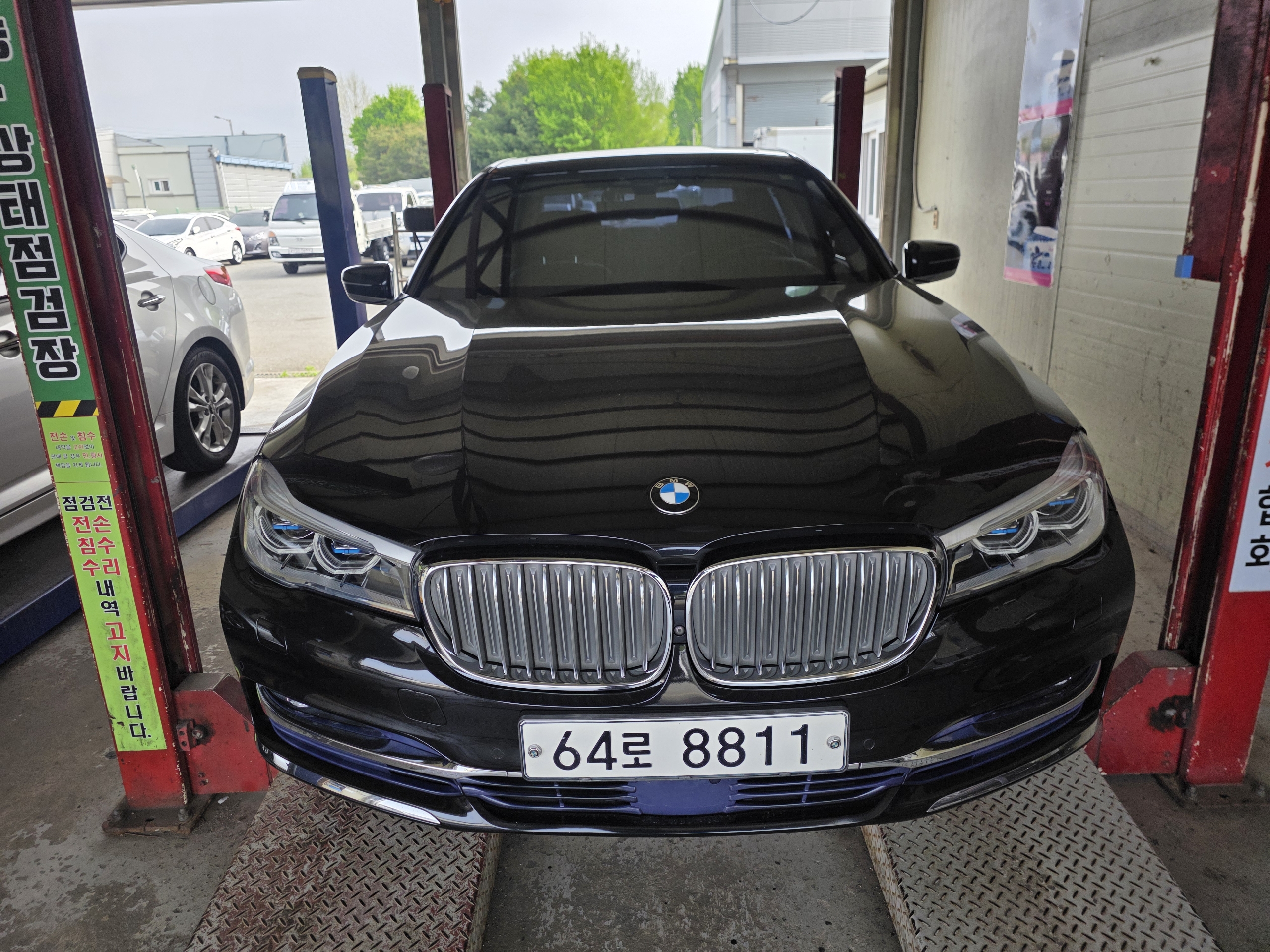 BMW 7-Series 2016 — фото осмотра 1