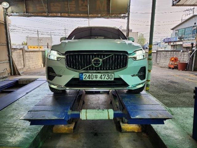Volvo XC60 2023 — фото осмотра 1