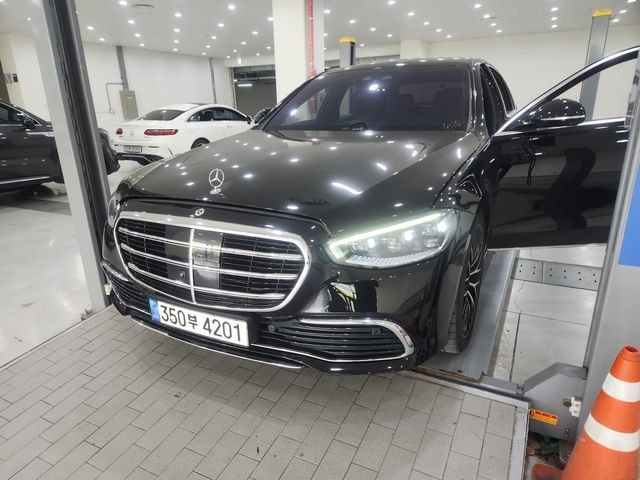 Mercedes-Benz S-Class 2022 — фото осмотра 1