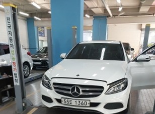 Mercedes-Benz C-Class 2018 — фото осмотра 1