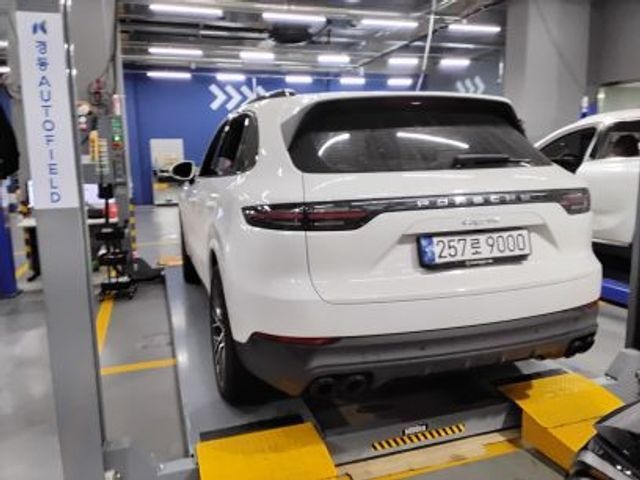 Porsche Cayenne 2020 — фото осмотра 2
