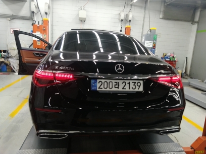 Mercedes-Benz S-Class 2023 — фото осмотра 2