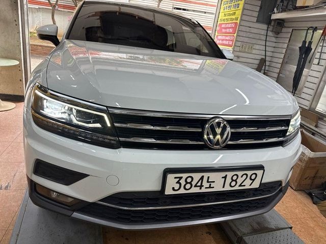 Volkswagen Tiguan 2020 — фото осмотра 1