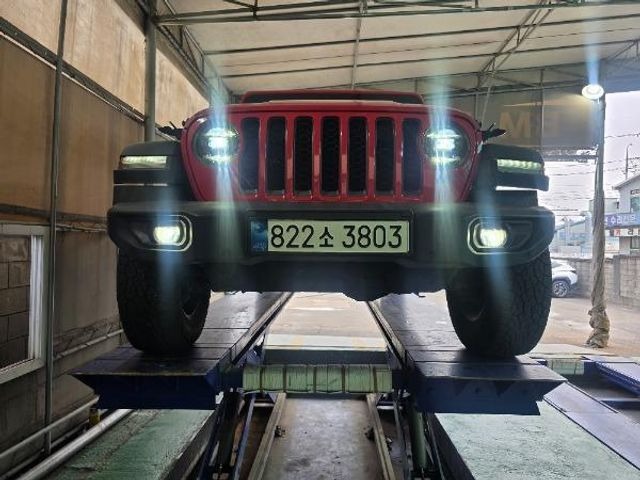 Jeep Gladiator 2021 — фото осмотра 1