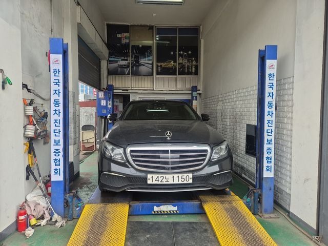 Mercedes-Benz E-Class 2020 — фото осмотра 1