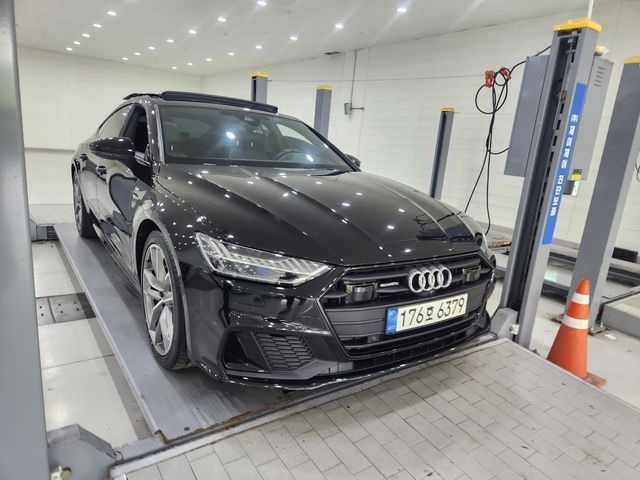 Audi A7 2022 — фото осмотра 1