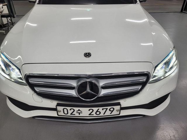 Mercedes-Benz E-Class 2017 — фото осмотра 1