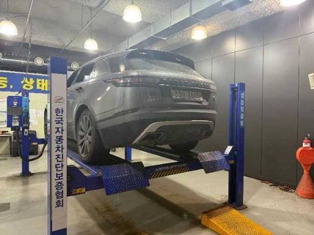 Land Rover Range Rover Velar 2018 — фото осмотра 2