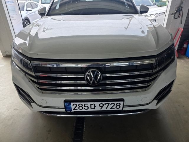 Volkswagen Touareg 2021 — фото осмотра 1
