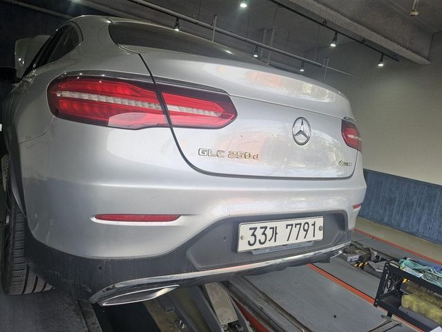 Mercedes-Benz GLC-Class 2017 — фото осмотра 2