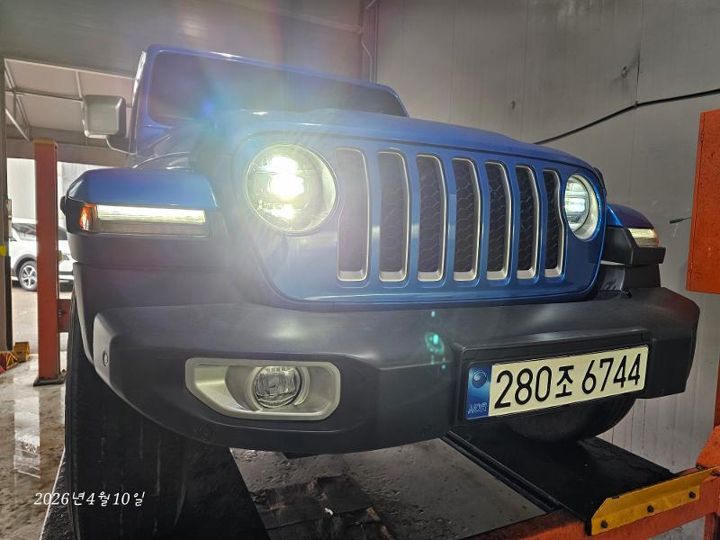Jeep Wrangler 2021 — фото осмотра 1